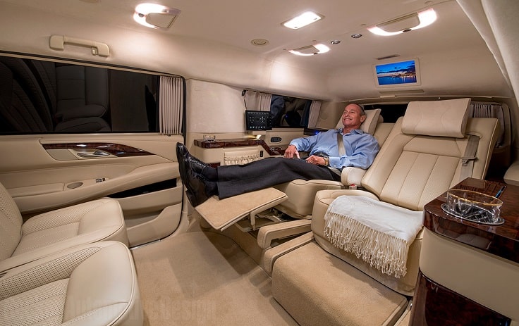 image is showing a man inside of the Limousine in San Diego