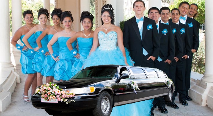 image of group of boys and girls for quinceanera and limousines